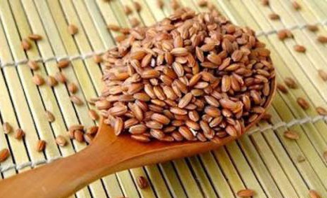 1. lớp cùi của gạo lứt có trên 120 chất kháng ôxy hóa có thể bảo vệ các tế bào của cơ thể khỏi bị xâm hại bởi các gốc tự do