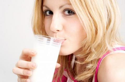 9 điều nhất thiết phải tránh khi uống sữa đậu nành 2