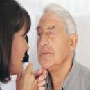 3 bệnh truyền thống về mắt của người lớn tuổi