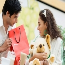 6 điều nam giới cần  “khắc cốt ghi tâm” khi tặng quà phụ nữ