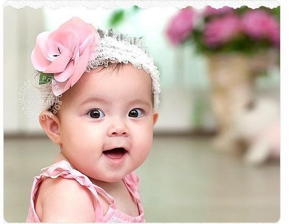 nguồn DHA trong sữa mẹ sẽ giúp trẻ phát triển trí tuệ tốt