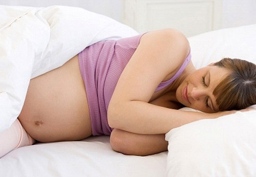 One A Day Women's Prenatal cho sự phát triển khỏe mạnh của bà bầu và thai nhi