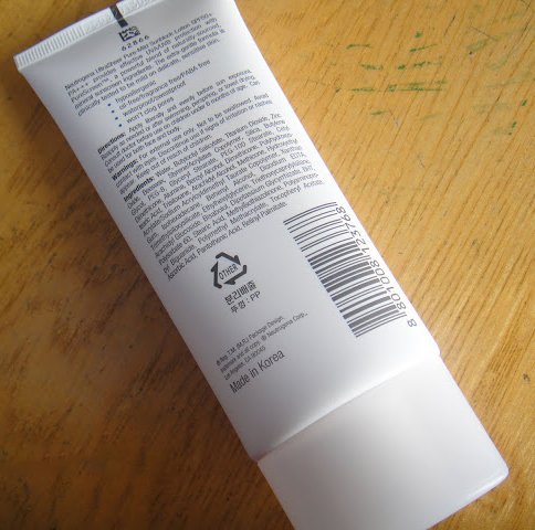 Neutrogena Puremild Sunblock SPF50 - Kem Chống Nắng cho Da Nhạy Cảm 2