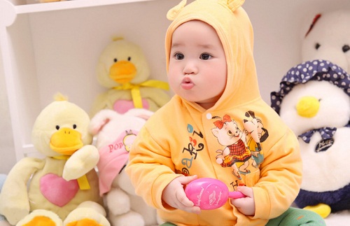 Childlife Liquid Calcium and Magnesium cho bé sự đáng yêu và hệ xương chắc khỏe