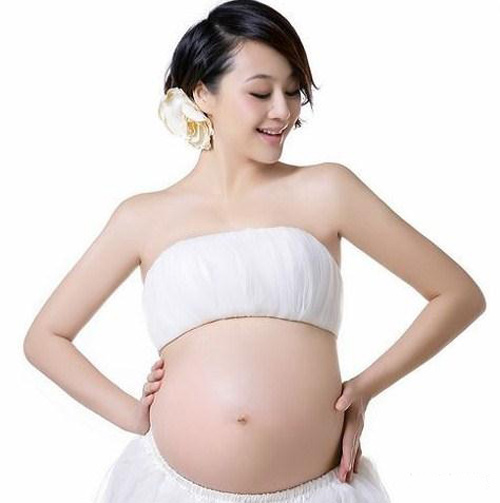 kem trị rạn da Mederma Stretch Marks