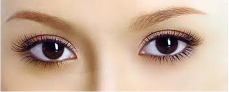 Bourjois Paris Volume Glamour Max Holidays Mascara giúp dày mi tự nhiên