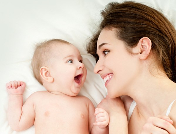 Bổ sung đầy đủ dưỡng chất sẽ giúp tăng khả năng học tập, trí thông minh của trẻ sau này
