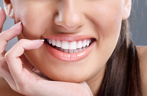 Tác dụng nổi bật của bột làm trắng răng eucryl