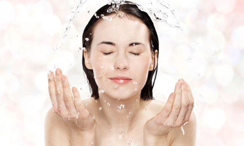Dung dịch rửa mặt thoroughly clean face wash - original 250ml