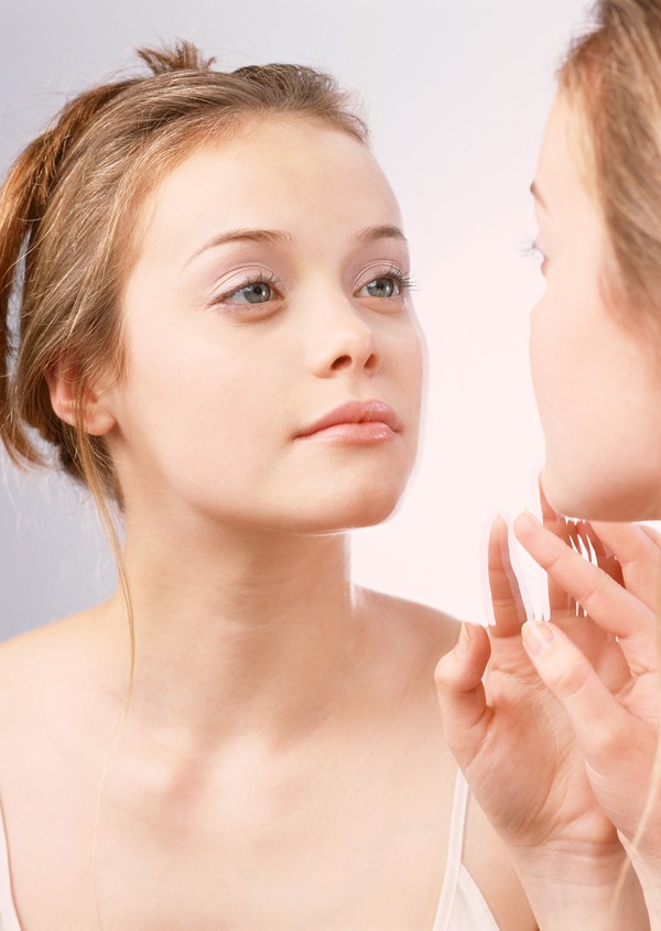 Công dụng của bộ đôi white doctocrs sun block makeup kem white doctocrs skin lightening