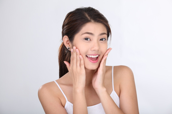 Nước tẩy trang bioderma crealine 100ml dành cho da khô và da nhạy cảm