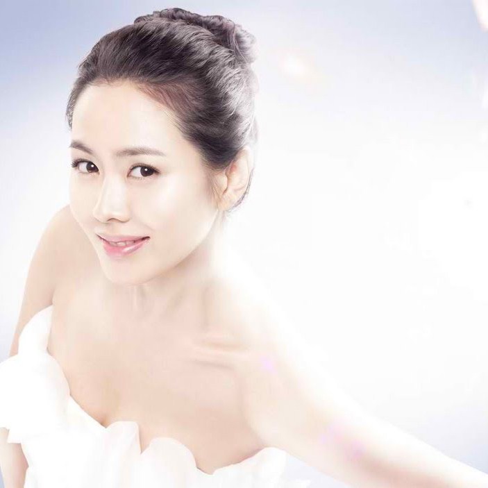 Sữa tắm dưỡng da gyunyu bouncia premium floral body wash nhật bản 450ml