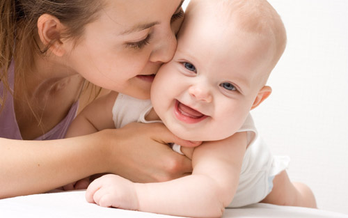 Dầu massage cho mẹ và bé penaten pflege & massage mama & baby 200ml