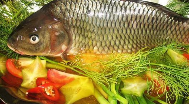 Chữa suy dinh dưỡng hiệu quả cho bé với món cháo cá chép