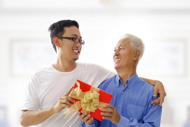 Quà tặng cho sức khỏe của đàn ông - kẹo cai thuốc lá nicorette freshfruit