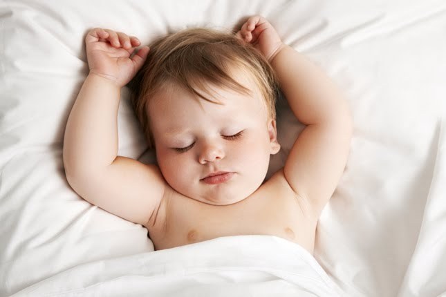Siro giúp bé ngủ ngon pediakid sommeil 125ml dành cho trẻ từ 6 tháng tuổi trở lên