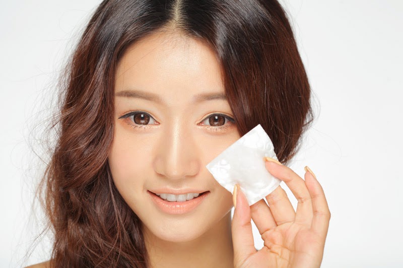Nước hoa hồng dưỡng ẩm nhật bản eudermine shiseido 200ml