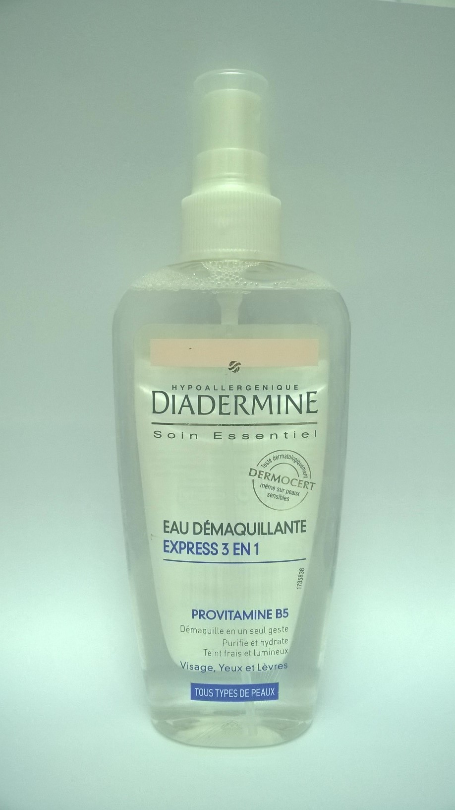 nước tẩy trang kiểm soát nhờn diadermine express 3 en 1 200ml hình 1