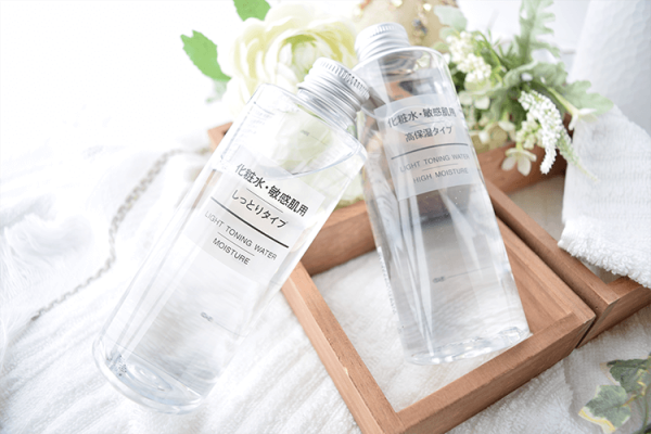Muji light toning water high moisture