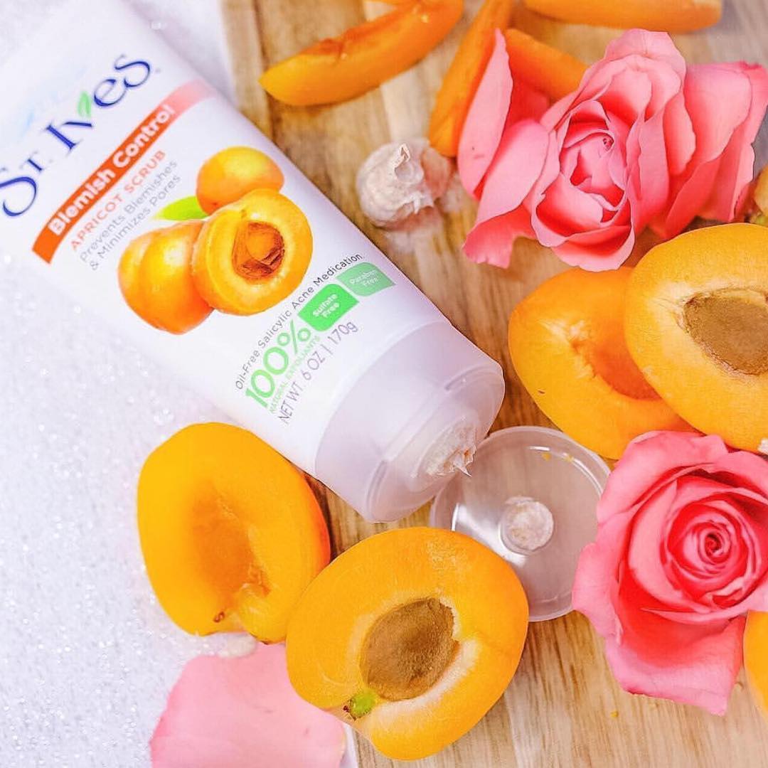 tẩy tế bào chết dạng hạt st.ives blemish control apricot scrub