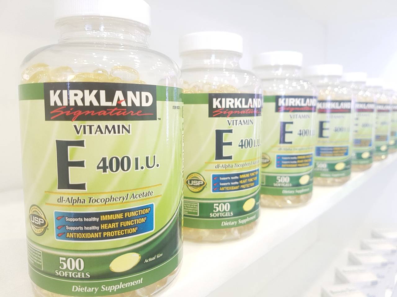 Vitamin e 400 iu giá bao nhiêu ? mua ở đâu chính hãng?