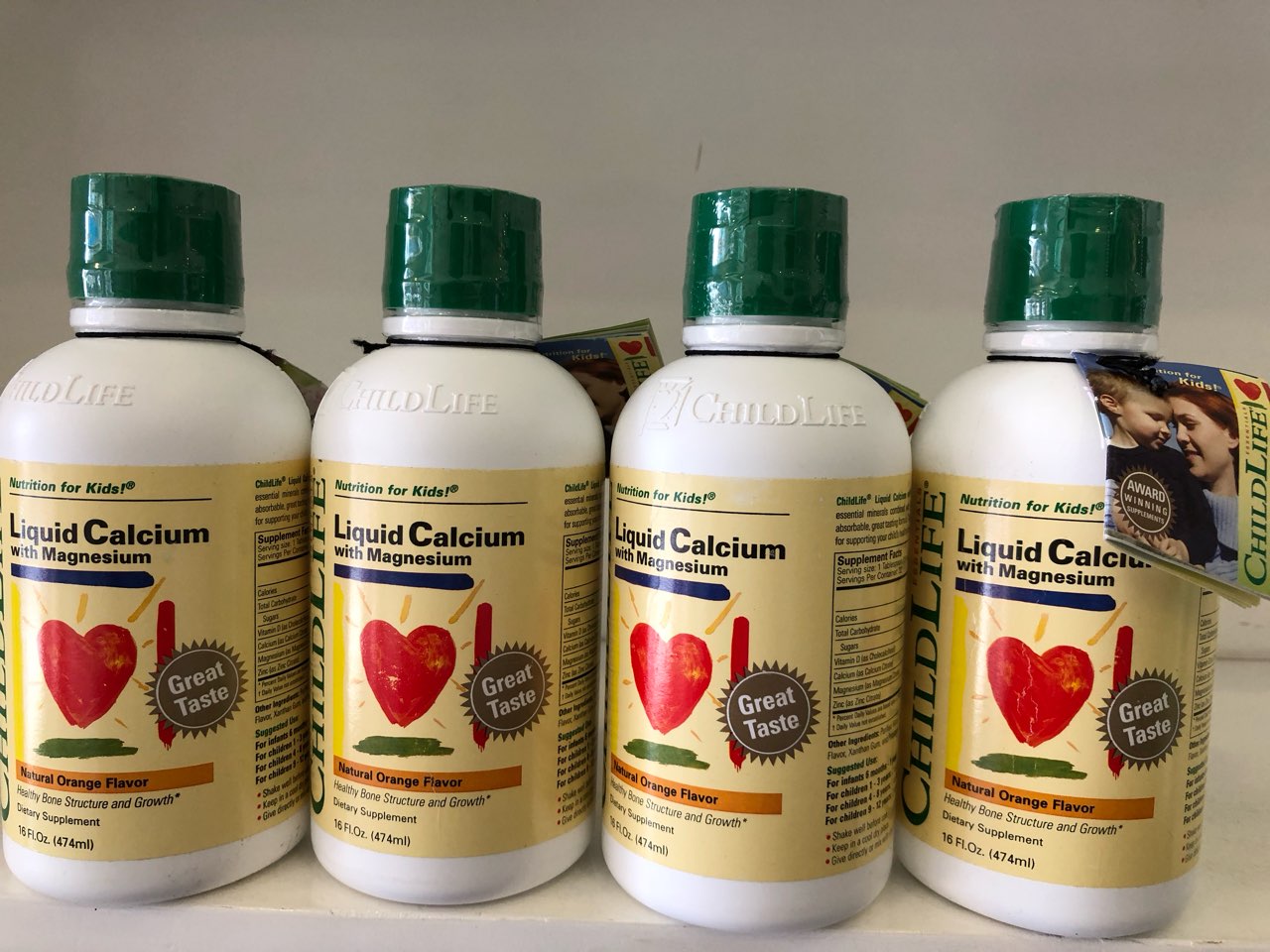 Childlife Liquid Calcium and Magnesium with Vitamin D cho trẻ chiều cao lý tưởng