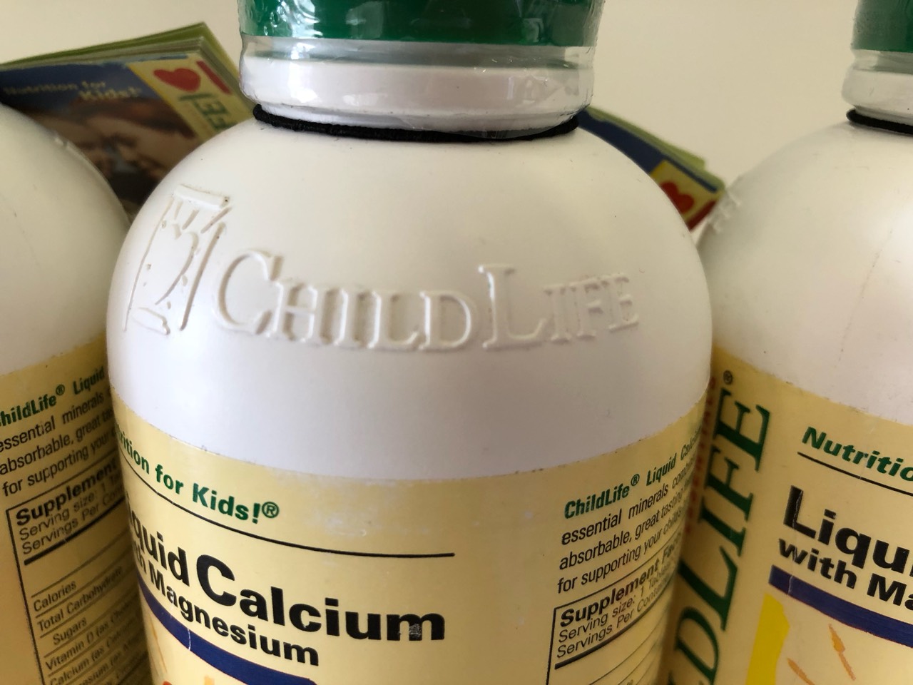 Nên cho bé uống childlife liquid calcium and magnesium with vitamin d vào lúc nào là tốt nhất