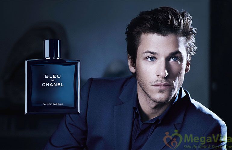 Cách xịt nước hoa giữ hương thơm lâu
