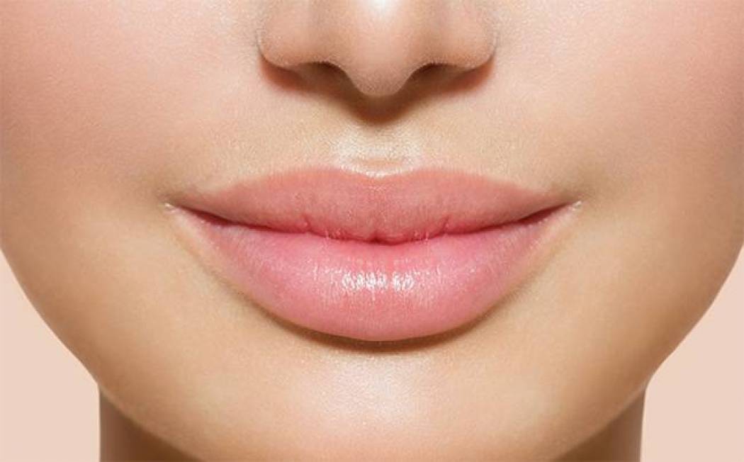 Son dưỡng hương dâu dhc lip sonflavor 1.5 gr